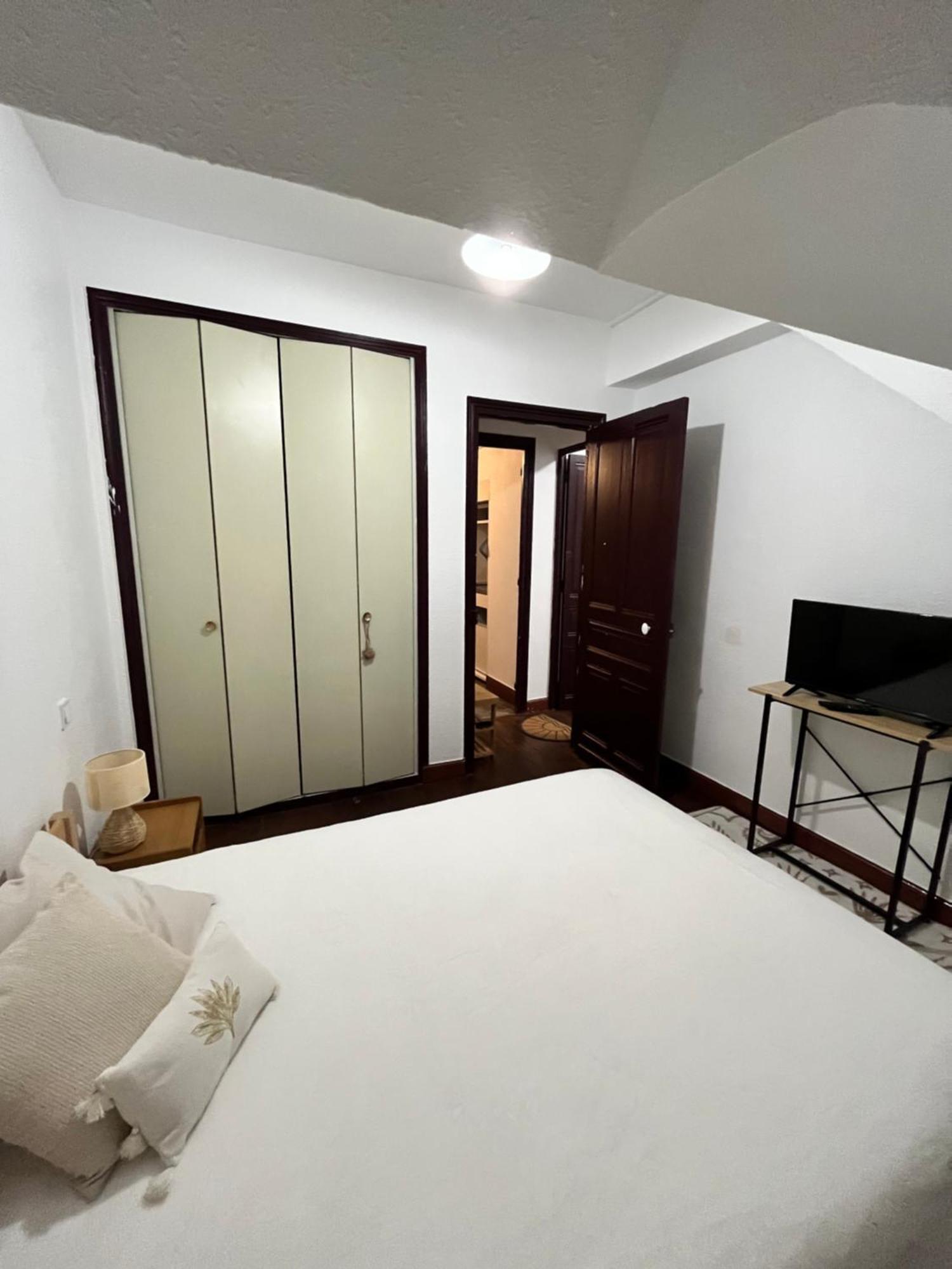 Villa Julia Capvern Chambre photo